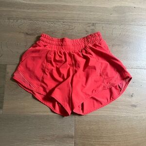 Lululemon Hotty Hot Low Rise Short 4" Carnation Red